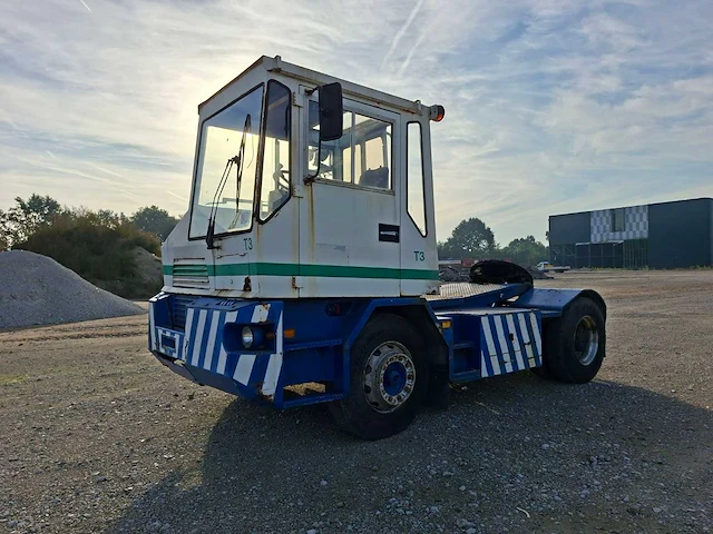 1992 - terberg - tt17-59 - terberg industriële trekker - afbeelding 1 van  14