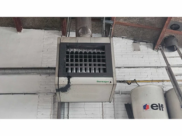 1992 - winterwarm - 2x winterwarm gaskachel type ugs 47 kw - afbeelding 1 van  8