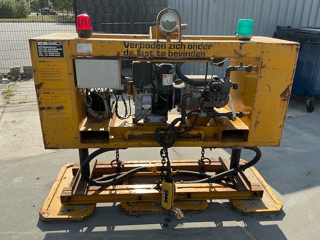 1992 aerolift vaacuumheffer 40dk overige wegenbouw - afbeelding 12 van  19