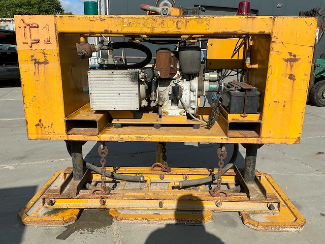 1992 aerolift vaacuumheffer 40dk overige wegenbouw - afbeelding 1 van  1