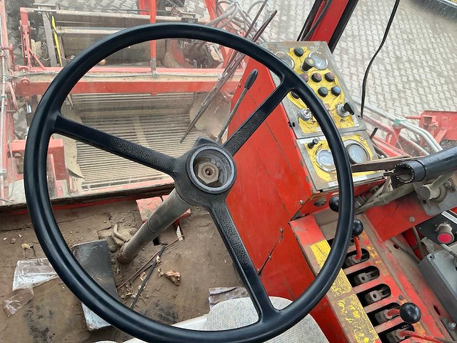 1992 amac zr2 uienlader - afbeelding 26 van  31