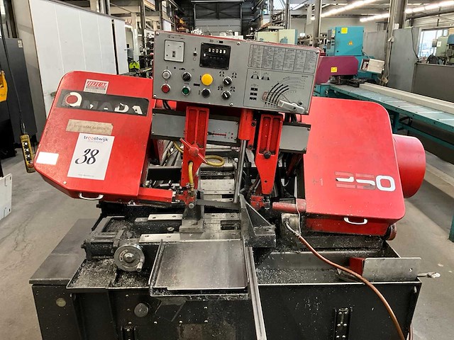 1992 amada ha-250 bandzaagmachine - afbeelding 5 van  14
