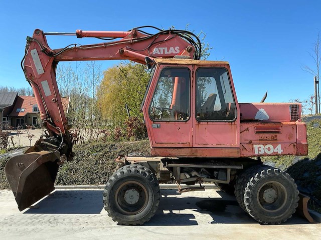 1992 atlas 1304 banden graafmachine - afbeelding 11 van  15