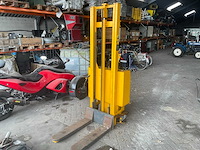 1992 baka egv 89-605 stapelaar - afbeelding 1 van  13