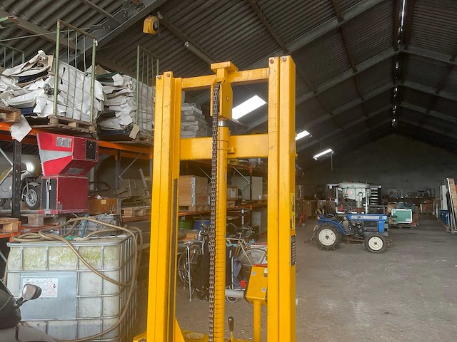 1992 baka egv 89-605 stapelaar - afbeelding 4 van  13