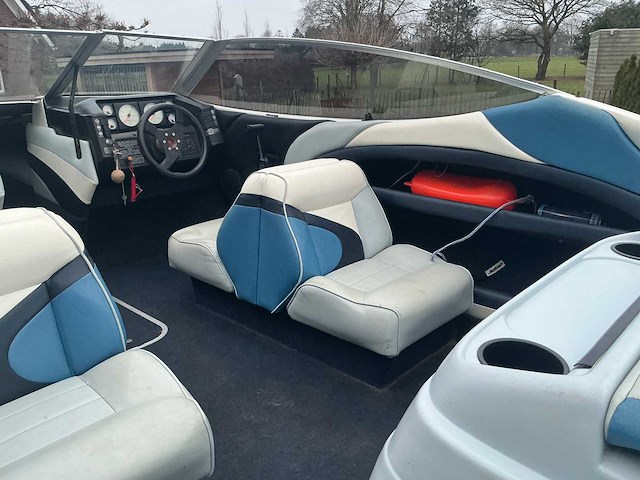 1992 bayliner v6 capri 4.3 sportcruiser boot met 2003 kalf kbe kiep boottrailer - afbeelding 6 van  63