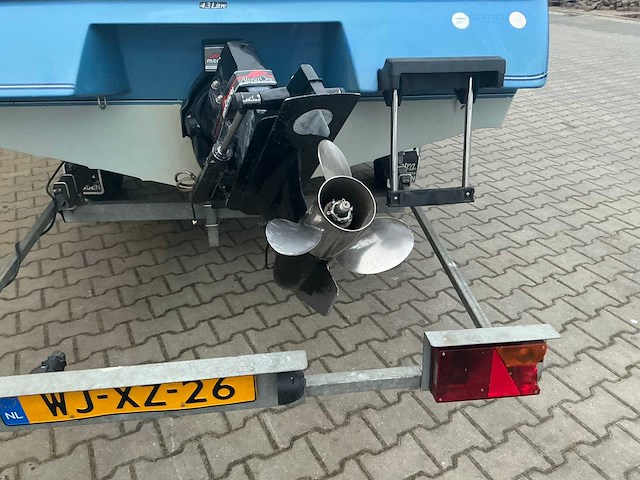 1992 bayliner v6 sportcruiser boot op kalf kbe bootaanhanger - afbeelding 52 van  59