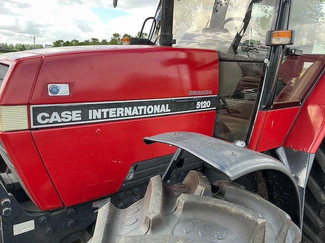 1992 case 5120 powershift vierwielaangedreven landbouwtractor - afbeelding 9 van  26