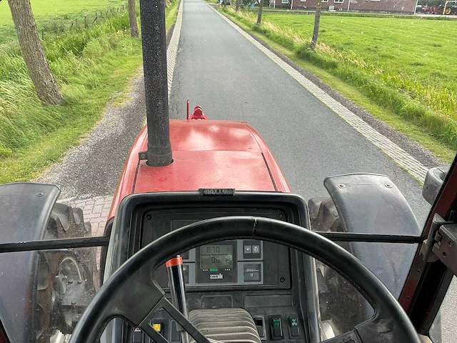 1992 case 5120 powershift vierwielaangedreven landbouwtractor - afbeelding 19 van  30