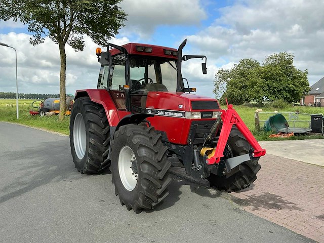 1992 case 5120 powershift vierwielaangedreven landbouwtractor - afbeelding 21 van  26