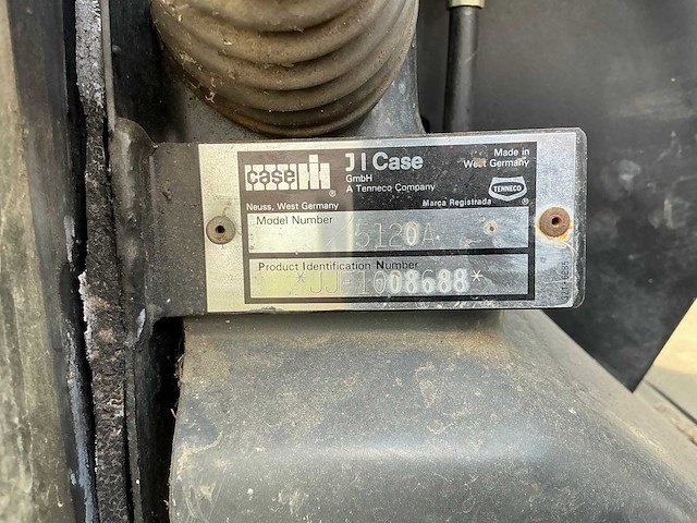 1992 case 5120 powershift vierwielaangedreven landbouwtractor - afbeelding 24 van  30