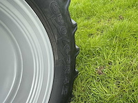 1992 case ih 1455xl international vierwielaangedreven landbouwtractor - afbeelding 20 van  36