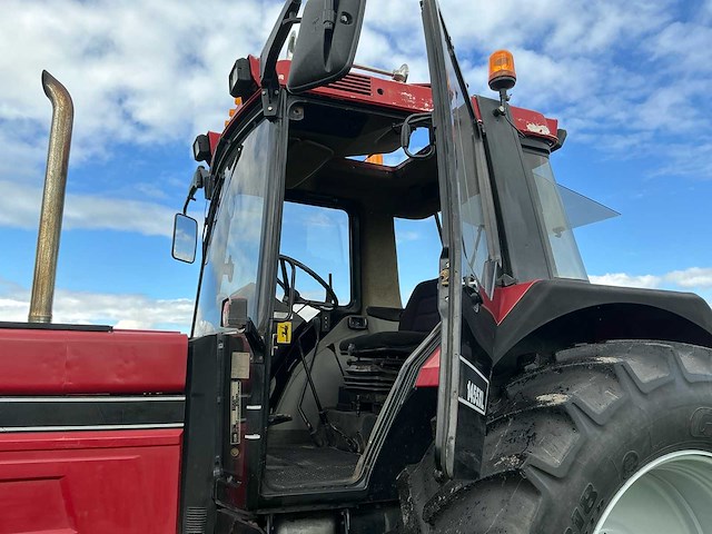 1992 case ih 1455xl international vierwielaangedreven landbouwtractor - afbeelding 15 van  36