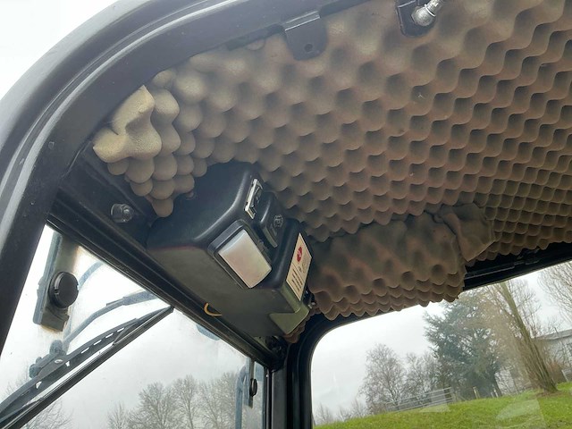 1992 case international 2150 e - vierwielaangedreven landbouwtractor - afbeelding 30 van  40