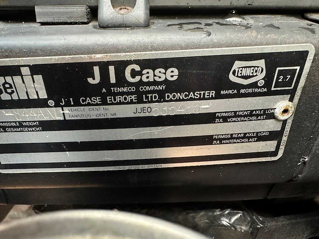 1992 case international 845 844 xla plus vierwielaangedreven landbouwtractor - afbeelding 3 van  11