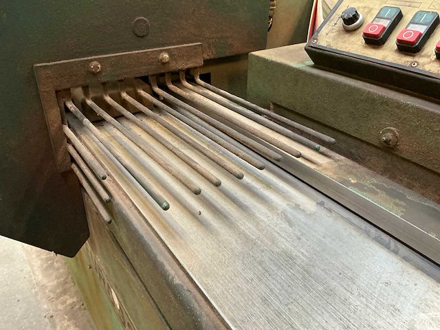1992 chambon 1018 vierzijdige profileer- en schaafmachine - afbeelding 11 van  15