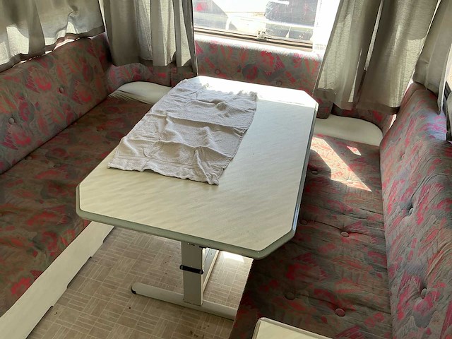 1992 chateau chiara trophee 380 caravan - afbeelding 3 van  14