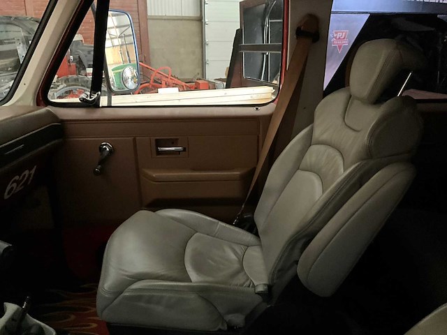 1992 chevrolet 3500 brandweerwagen - afbeelding 17 van  18