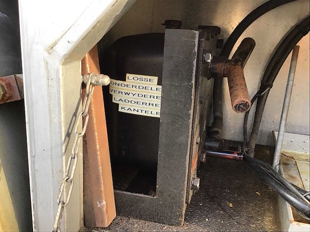 1992 daf ae45ce vrachtwagen brandweerauto - afbeelding 15 van  22