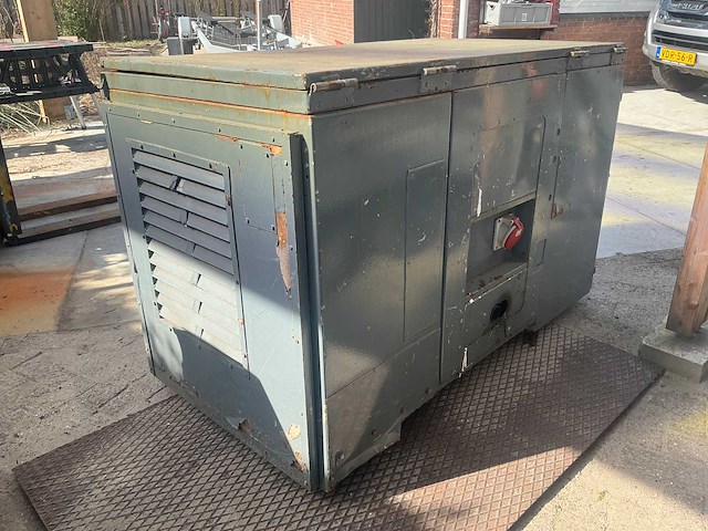 1992 deutz deutz noodstroomaggregaat - afbeelding 8 van  14