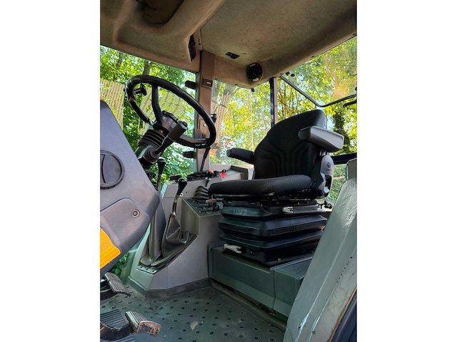 1992 deutz-fahr dx 4.61 agrostar vierwielaangedreven landbouwtractor - afbeelding 2 van  18