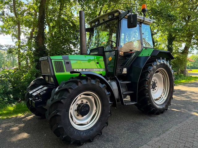 1992 deutz-fahr dx 4.61 agrostar vierwielaangedreven landbouwtractor - afbeelding 1 van  18