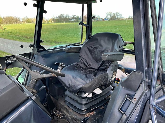 1992 deutz-fahr dx6.10 vierwielaangedreven landbouwtractor - afbeelding 8 van  17