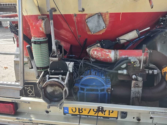 1992 dijkstra drvoc 18-28/17-27 at 3-assige mestoplegger – 1992 – 37.000 liter – 44.000 kg - afbeelding 2 van  14