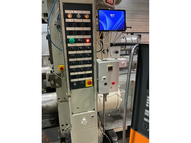 1992 engel 3 es18000/2400 spuitgietmachine - afbeelding 18 van  40