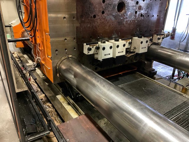 1992 engel 3 es18000/2400 spuitgietmachine - afbeelding 21 van  40