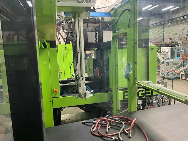 1992 engel es 80/35 hl-st spuitgietmachine - afbeelding 13 van  35