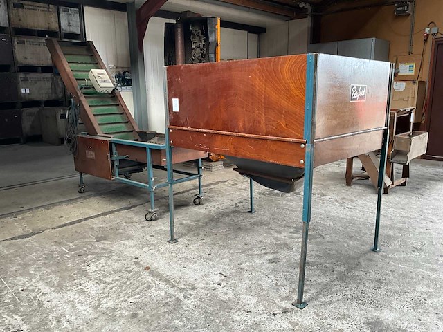 1992 europa perfect eu 505-4 bunker elevator - afbeelding 1 van  8