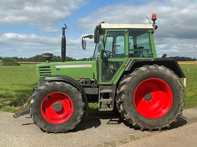 1992 fendt farmer 310 lsa vierwielaangedreven landbouwtractor - afbeelding 38 van  39