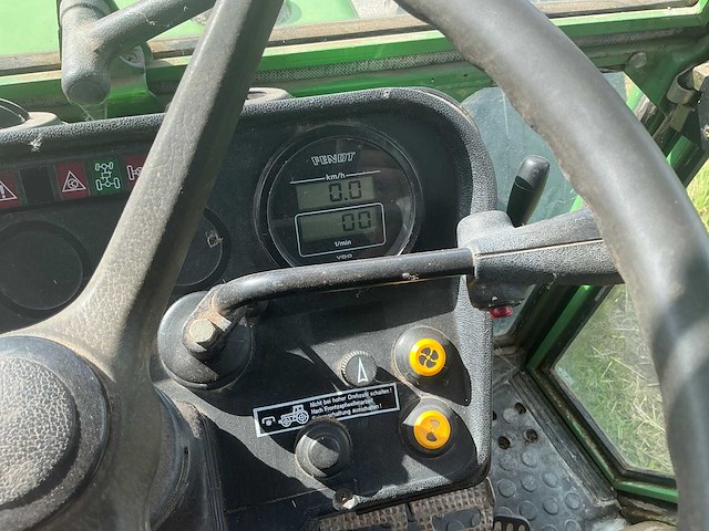 1992 fendt farmer 310 lsa vierwielaangedreven landbouwtractor - afbeelding 16 van  40