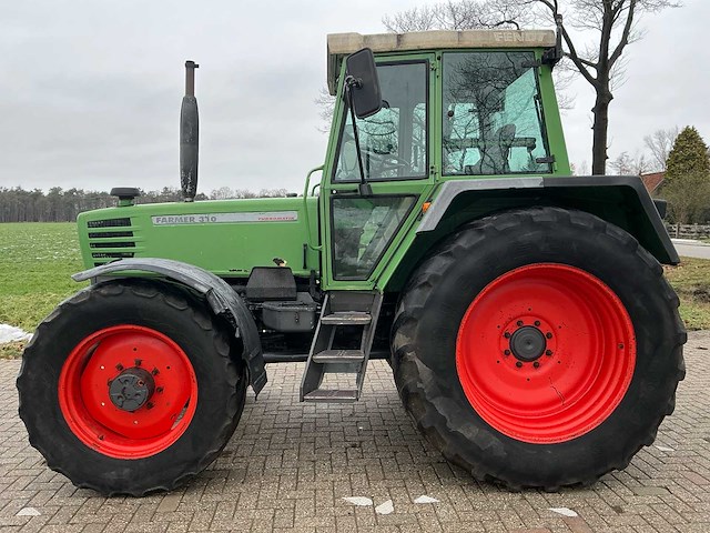 1992 fendt farmer 310 turbomatik vierwielaangedreven landbouwtractor - afbeelding 12 van  32