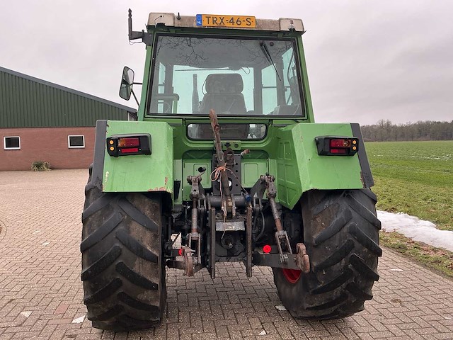 1992 fendt farmer 310 turbomatik vierwielaangedreven landbouwtractor - afbeelding 27 van  32