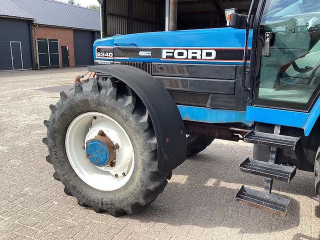 1992 ford 8340 sle vierwielaangedreven landbouwtractor - afbeelding 6 van  21
