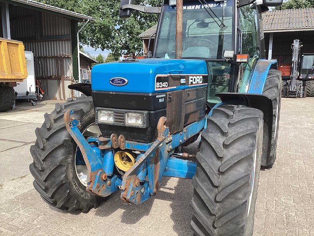 1992 ford 8340 sle vierwielaangedreven landbouwtractor - afbeelding 7 van  21