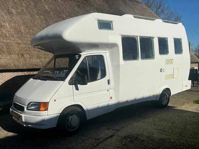 1992 ford camper - afbeelding 67 van  79