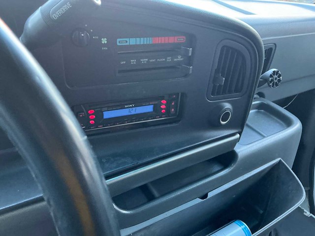 1992 ford econoline 350 7,3 v8 diesel bedrijfswagen - afbeelding 30 van  36