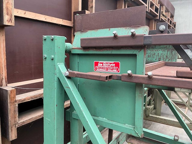 1992 gebr. van rooyen hydraulische kistenkantelaar - afbeelding 2 van  5