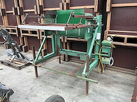 1992 gebr. van rooyen hydraulische kistenkantelaar - afbeelding 1 van  5