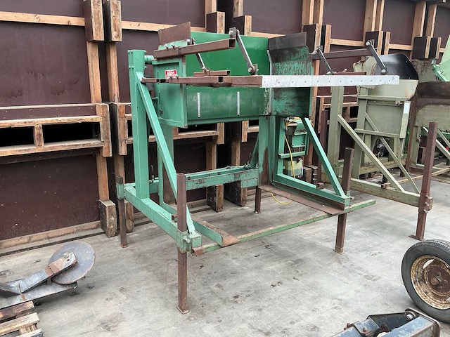 1992 gebr. van rooyen hydraulische kistenkantelaar - afbeelding 8 van  13