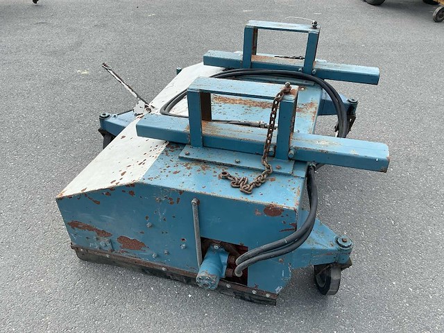 1992 grünig gs1500 straatveegmachine - afbeelding 8 van  12