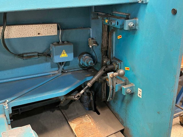 1992 haco ts3006 guillotineschaar - afbeelding 5 van  8