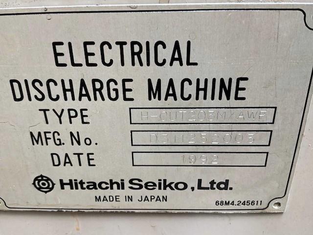 1992 hitachi h-cut203m draadvonk- en erodeermachine - afbeelding 9 van  9