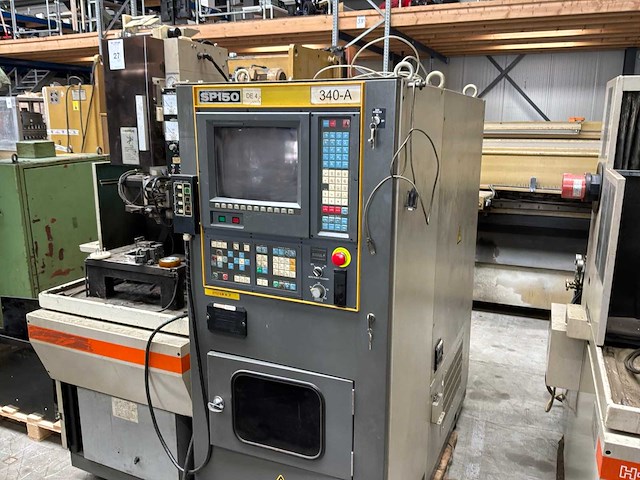 1992 hitachi h-cut203m draadvonk- en erodeermachine - afbeelding 2 van  8