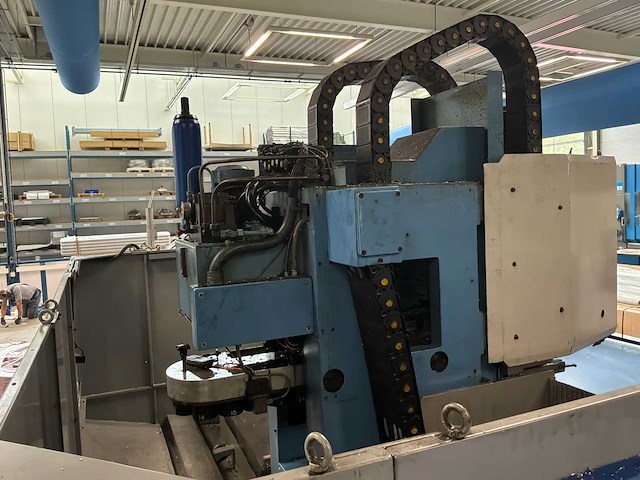 1992 ibarmia (8) zvx-2000 cnc bedfreesmachine / verticaal bewerkingscentrum - afbeelding 18 van  24