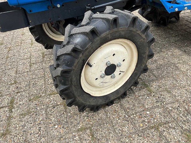 1992 iseki tu1600 minitractor - afbeelding 7 van  21