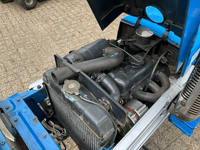 1992 iseki tu1600 minitractor - afbeelding 10 van  21
